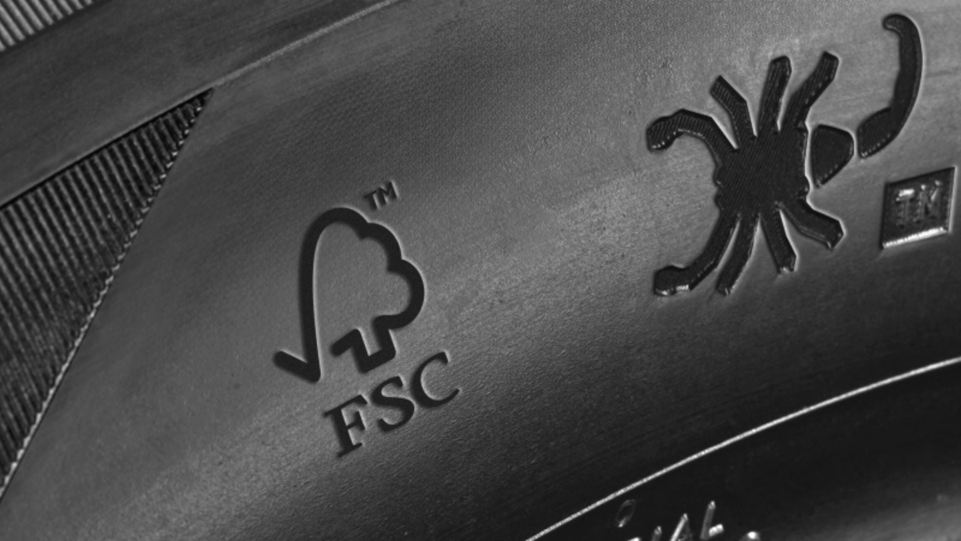 Jaguar Land Rover (JLR) New FSC Certified Tyres Jaguar Land Rover (JLR), Pirelli Tyres